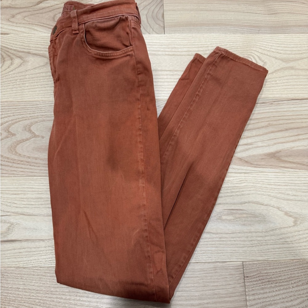 J Brand Designer Skinny Jeans in Bourbon